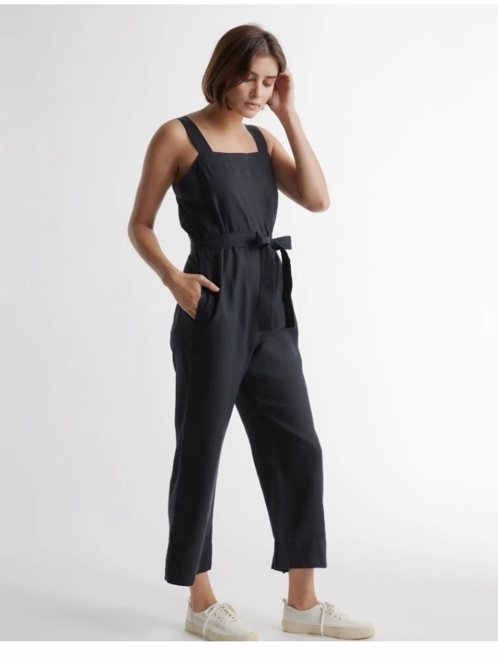 Quince Black linen Square-Neck Sleeveless Jumpsuit with Tie Waist Sz M NWT